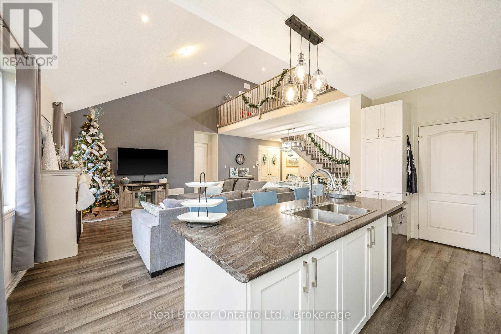 61 Kirvan Street, Centre Wellington, Ontario  N1M 0G9 - Photo 13 - X12574166