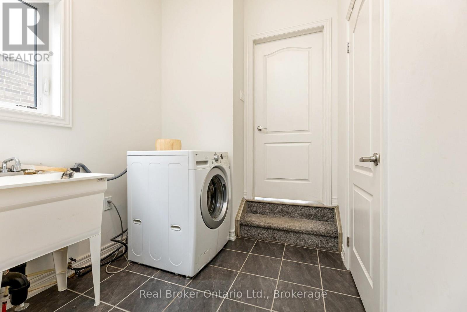 61 Kirvan Street, Centre Wellington, Ontario  N1M 0G9 - Photo 21 - X12574166