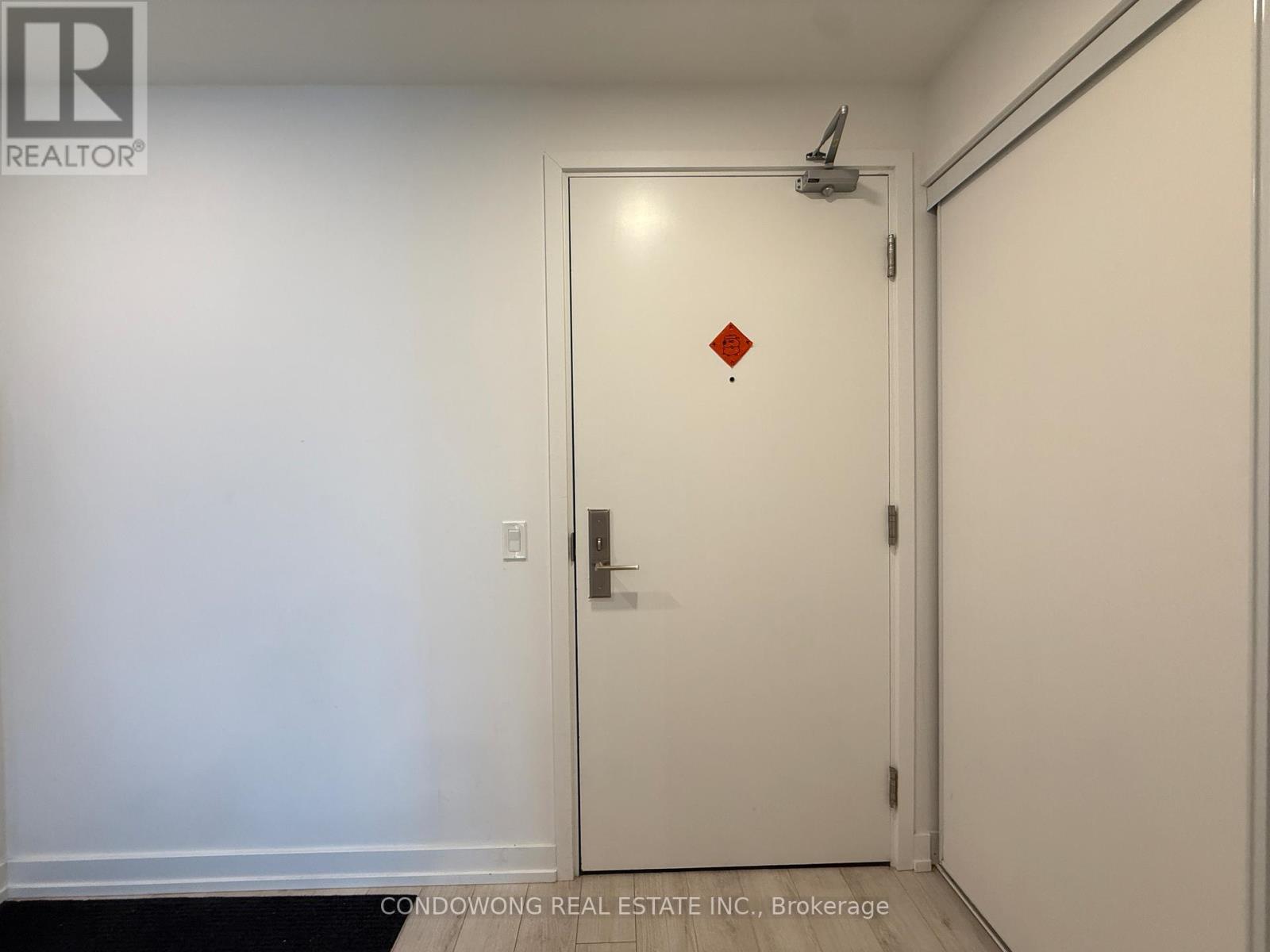 1905 - 33 Helendale Avenue, Toronto, Ontario  M4R 0A4 - Photo 11 - C12579682