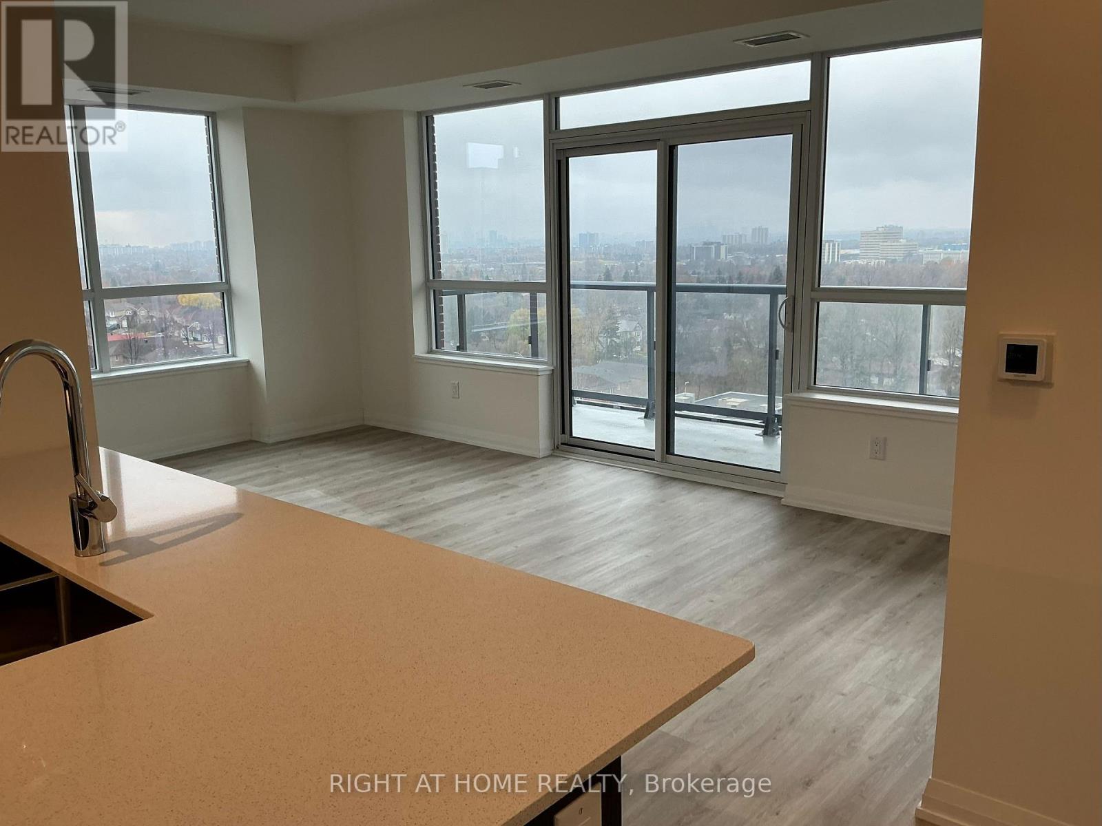 1309 - 3260 SHEPPARD AVENUE E, Toronto, Ontario