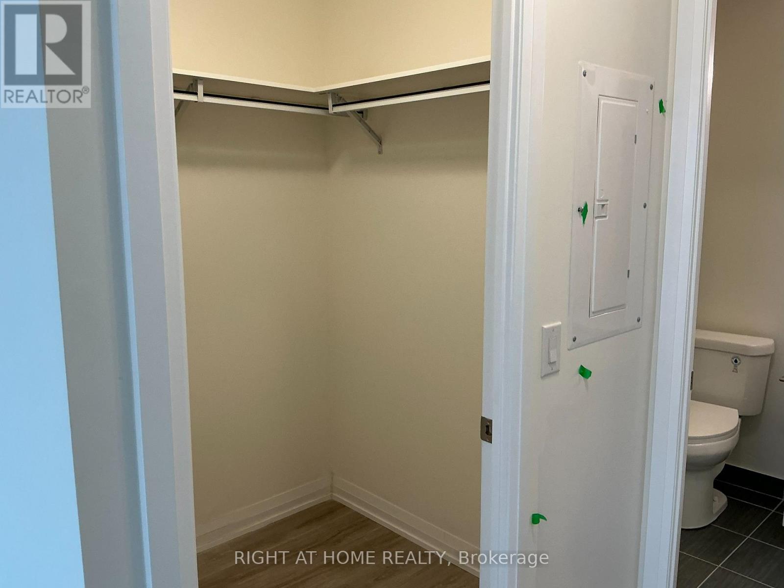 1309 - 3260 Sheppard Avenue E, Toronto, Ontario  M1T 0B5 - Photo 12 - E12580658