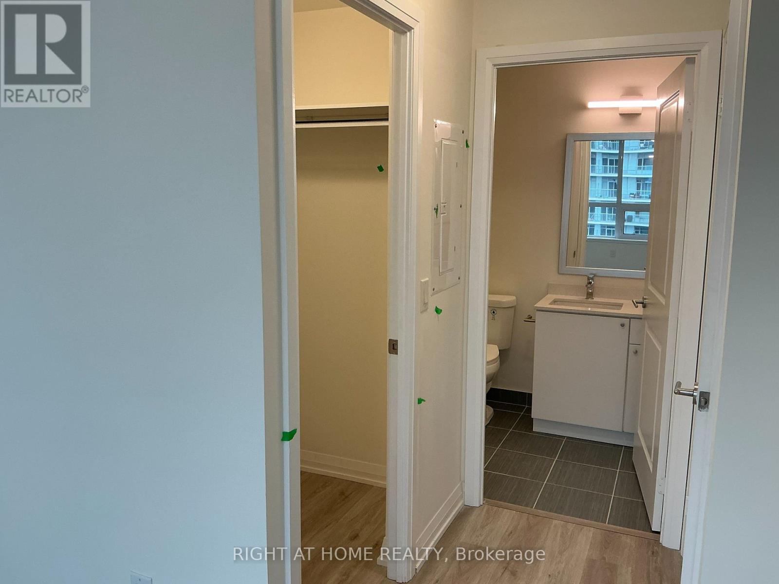 1309 - 3260 Sheppard Avenue E, Toronto, Ontario  M1T 0B5 - Photo 13 - E12580658