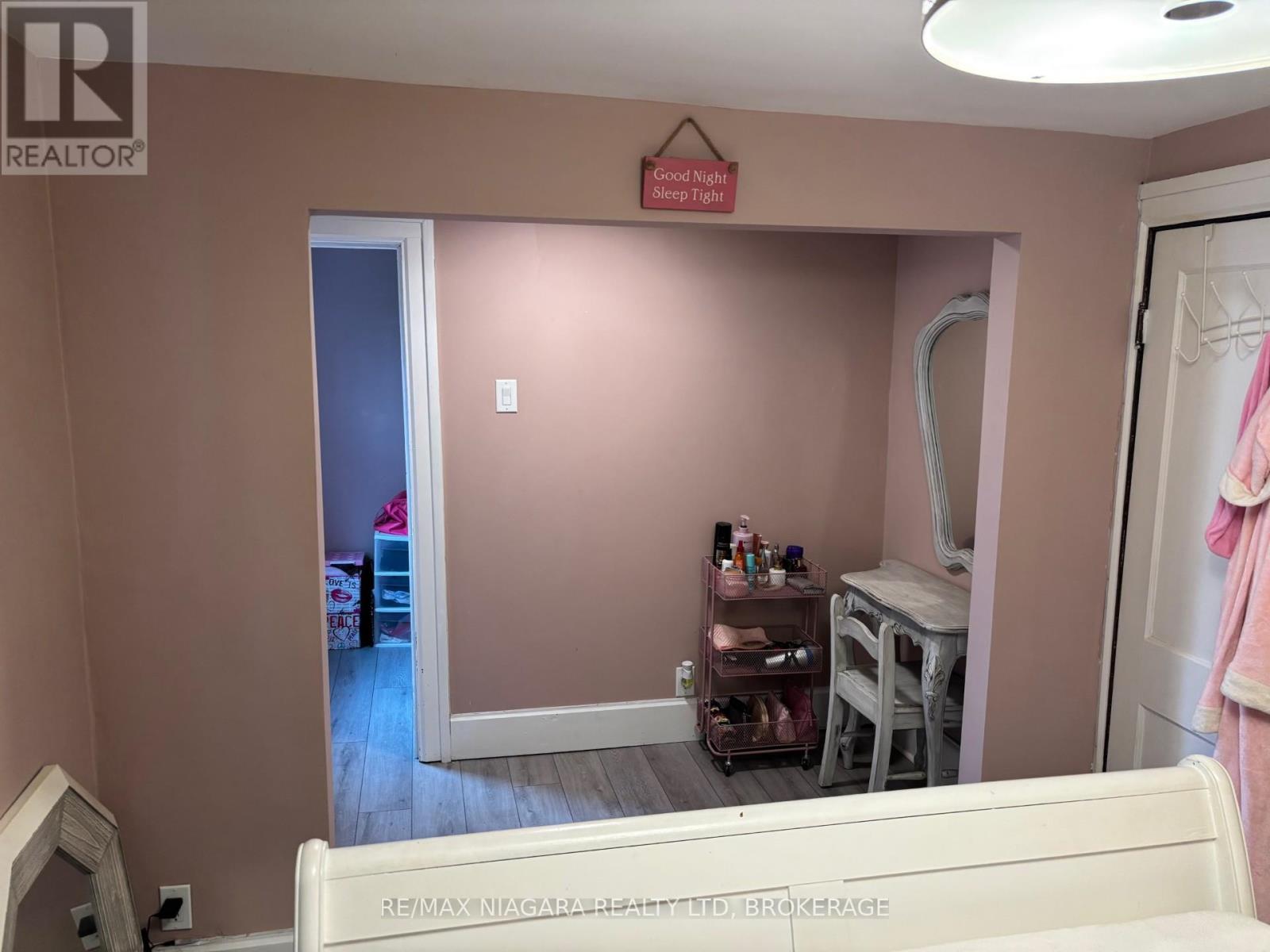 5011 Fifth Avenue, Niagara Falls, Ontario  L2E 4S6 - Photo 10 - X12581996