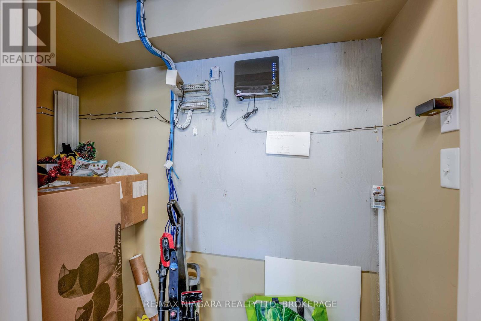 202 - 4807 Kent Avenue, Niagara Falls, Ontario  L2H 1J5 - Photo 6 - X12582136