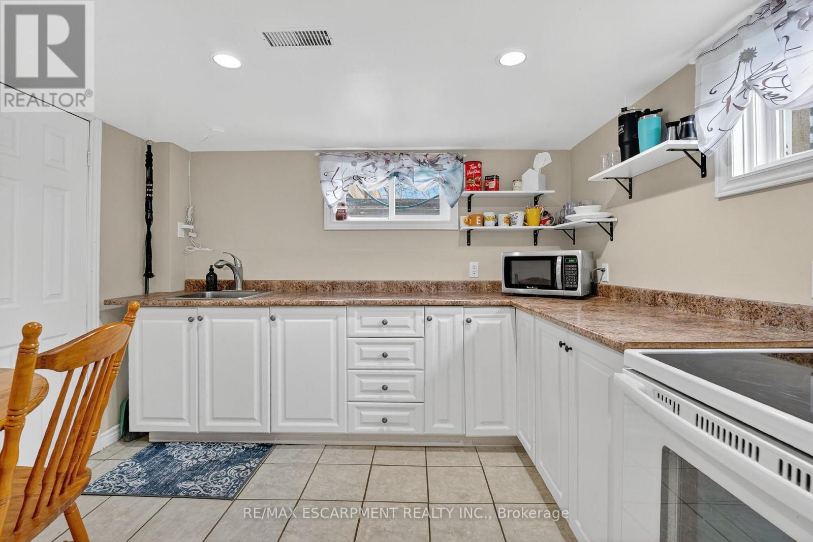 163 St Catharines Street, West Lincoln, Ontario  L0R 2A0 - Photo 25 - X12581826