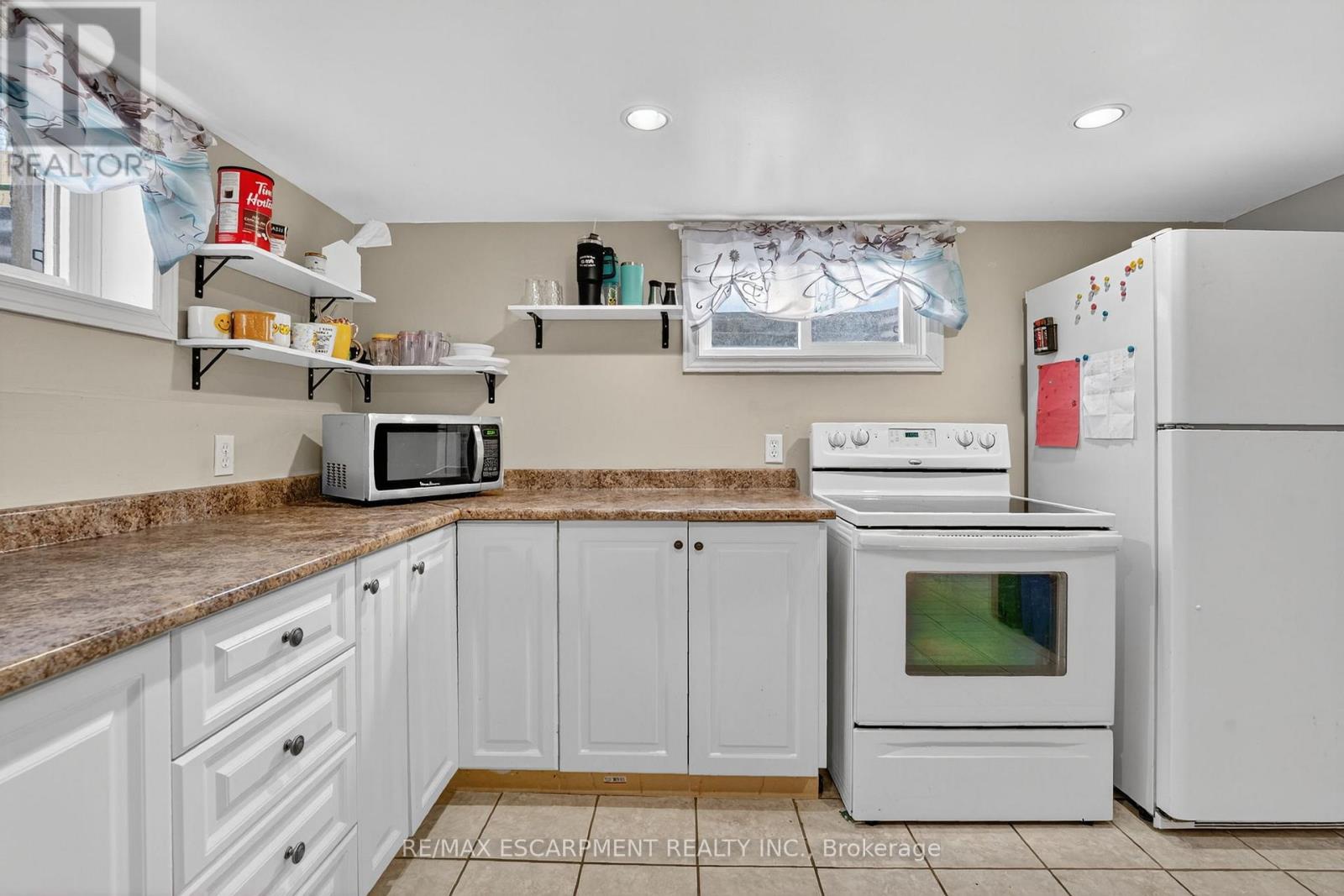 163 St Catharines Street, West Lincoln, Ontario  L0R 2A0 - Photo 26 - X12581826