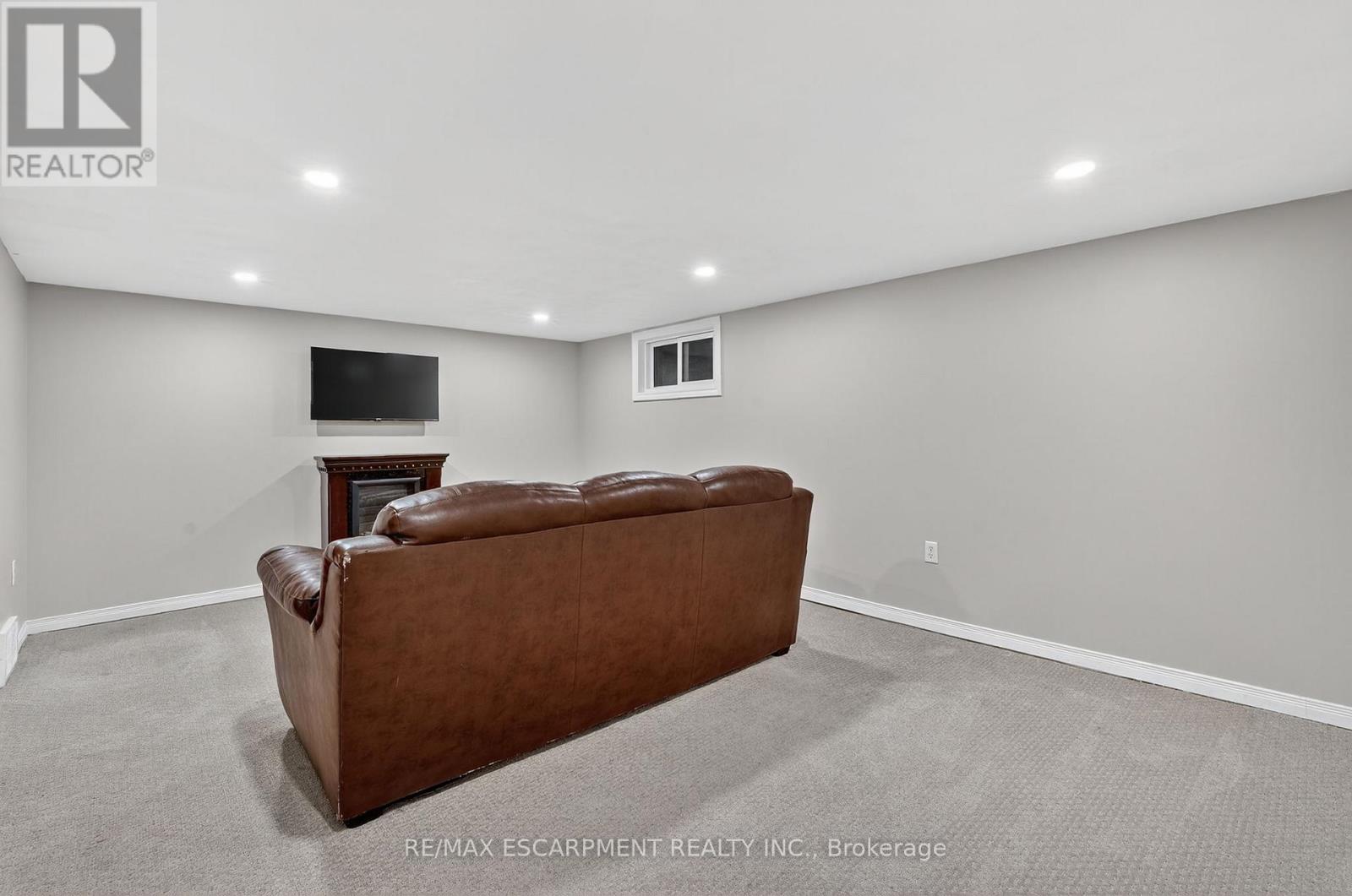 163 St Catharines Street, West Lincoln, Ontario  L0R 2A0 - Photo 27 - X12581826