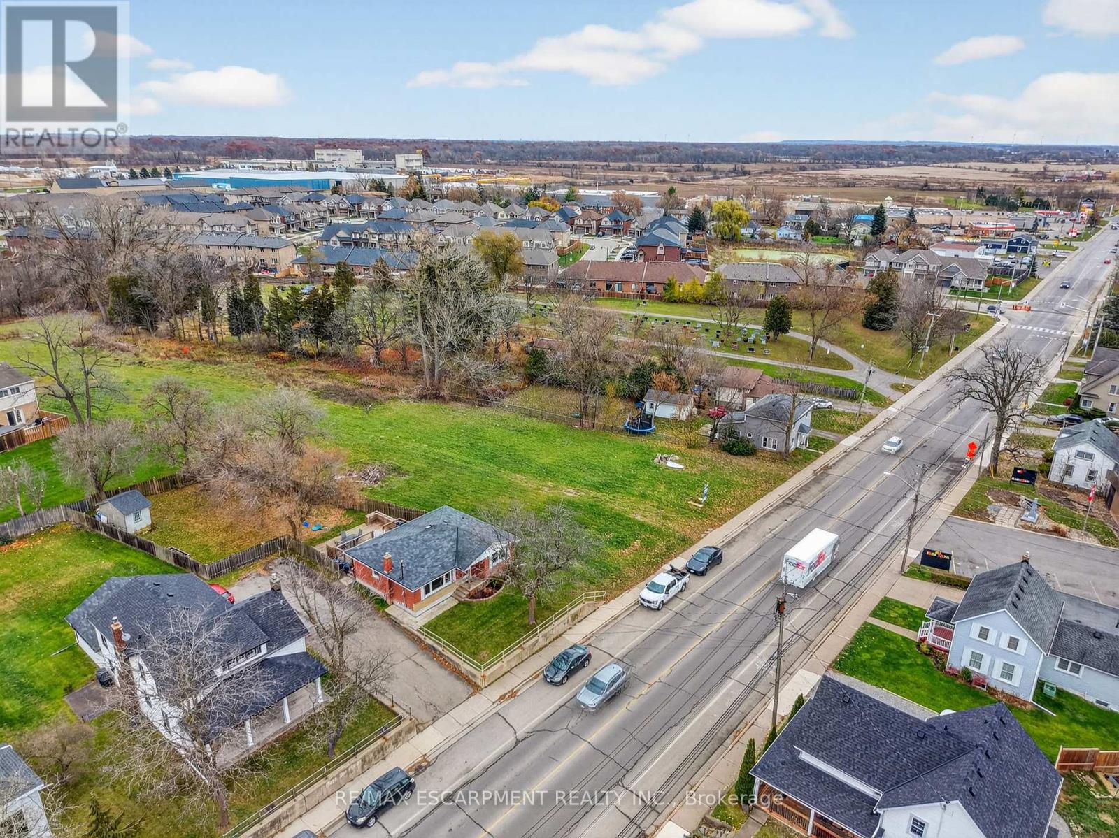 163 St Catharines Street, West Lincoln, Ontario  L0R 2A0 - Photo 4 - X12581826