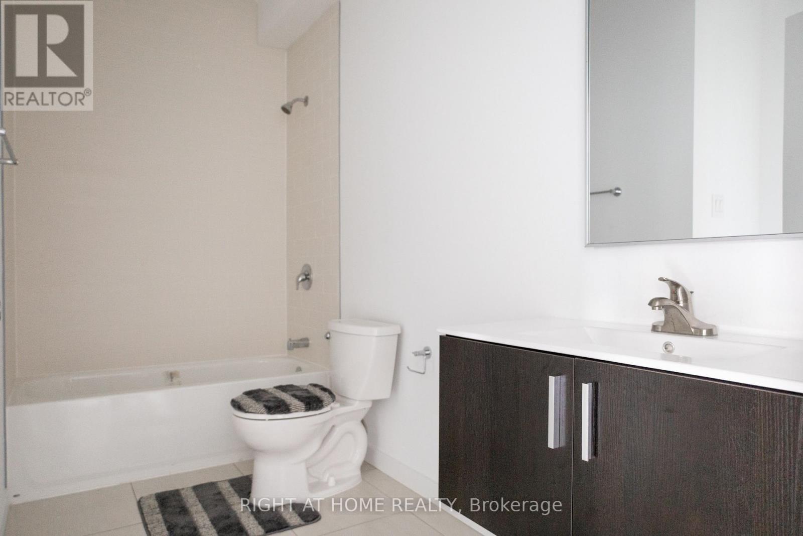 396 Chaffey Street, Welland, Ontario  L3B 2W4 - Photo 13 - X12581840