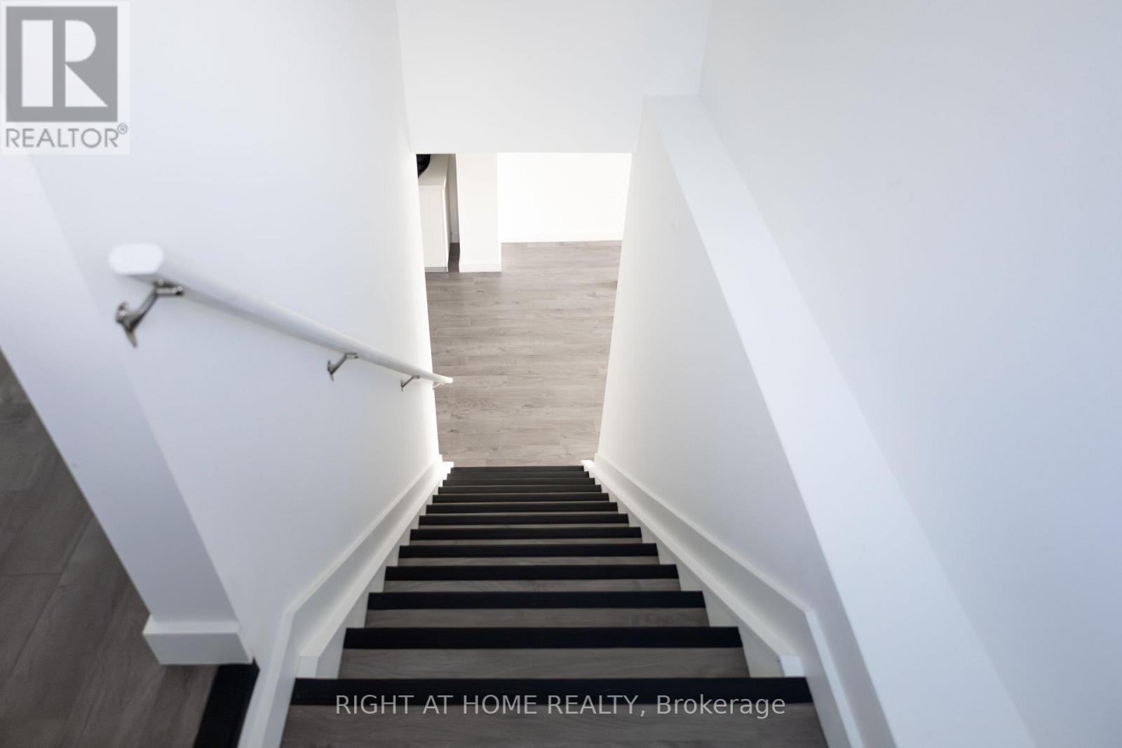 396 Chaffey Street, Welland, Ontario  L3B 2W4 - Photo 21 - X12581840