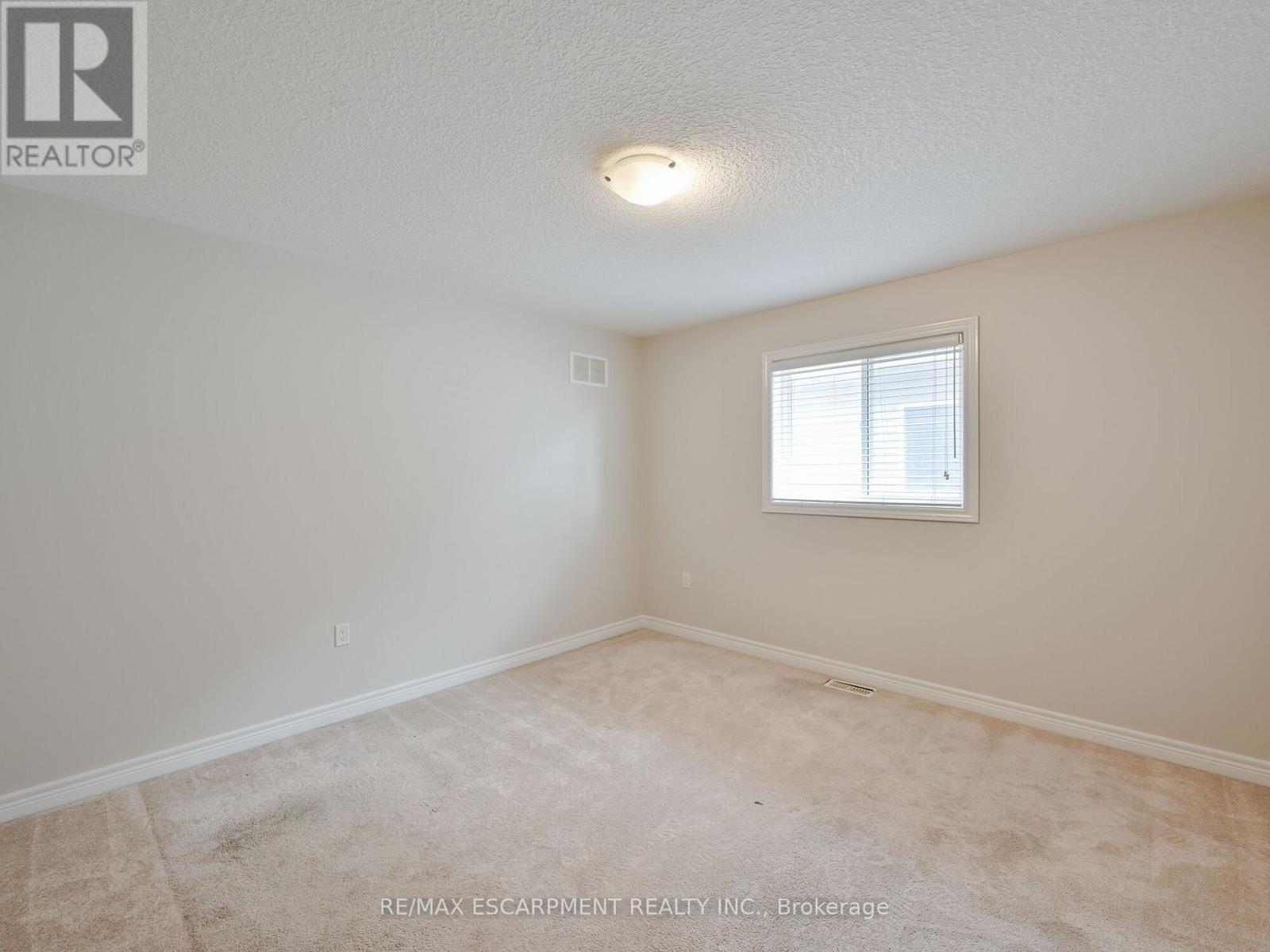 56 Dolomiti Court, Hamilton, Ontario  L0R 1P0 - Photo 27 - X12581848