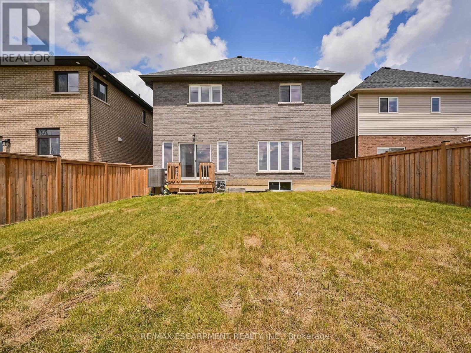 56 Dolomiti Court, Hamilton, Ontario  L0R 1P0 - Photo 35 - X12581848