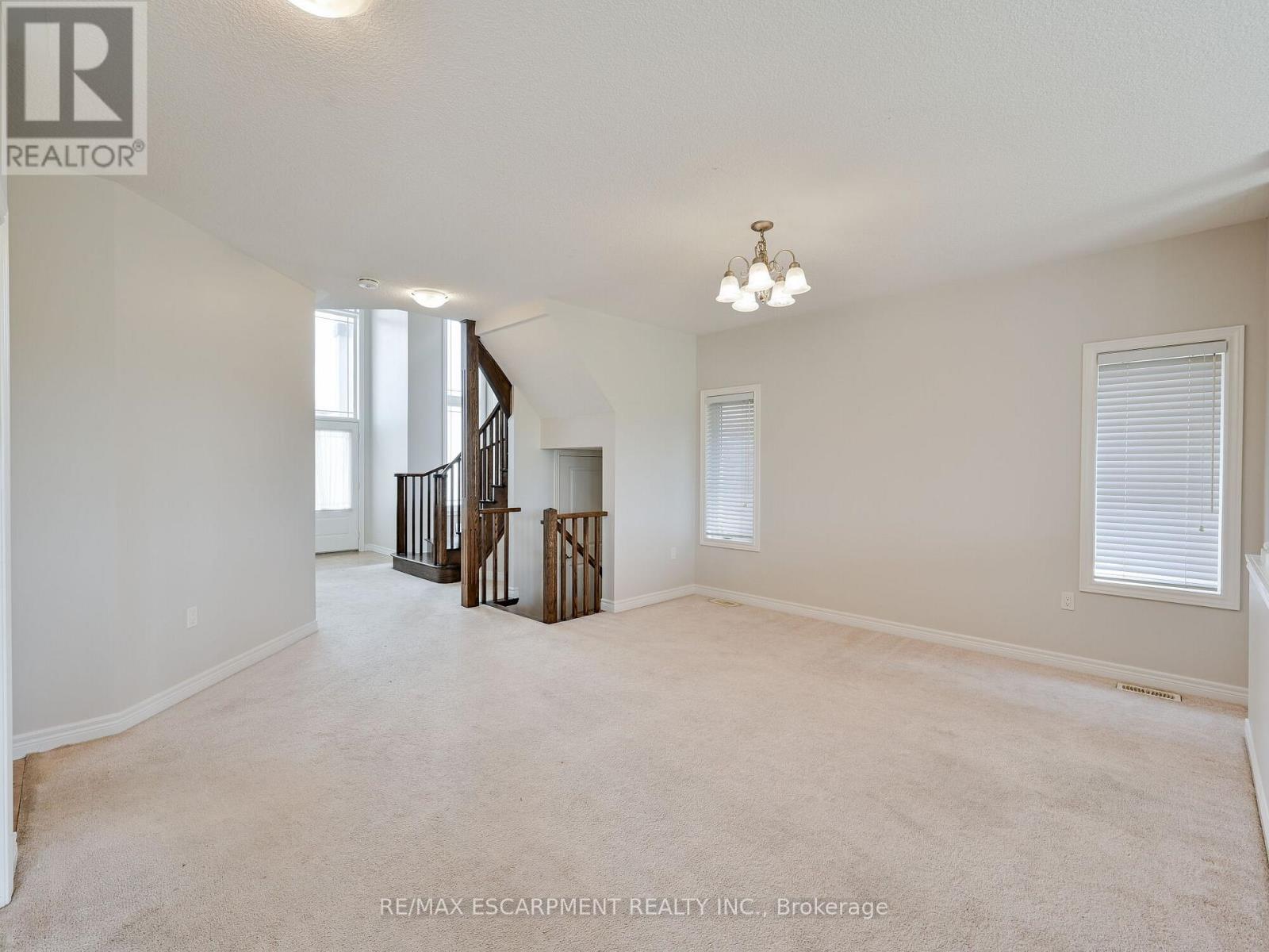 56 Dolomiti Court, Hamilton, Ontario  L0R 1P0 - Photo 5 - X12581848