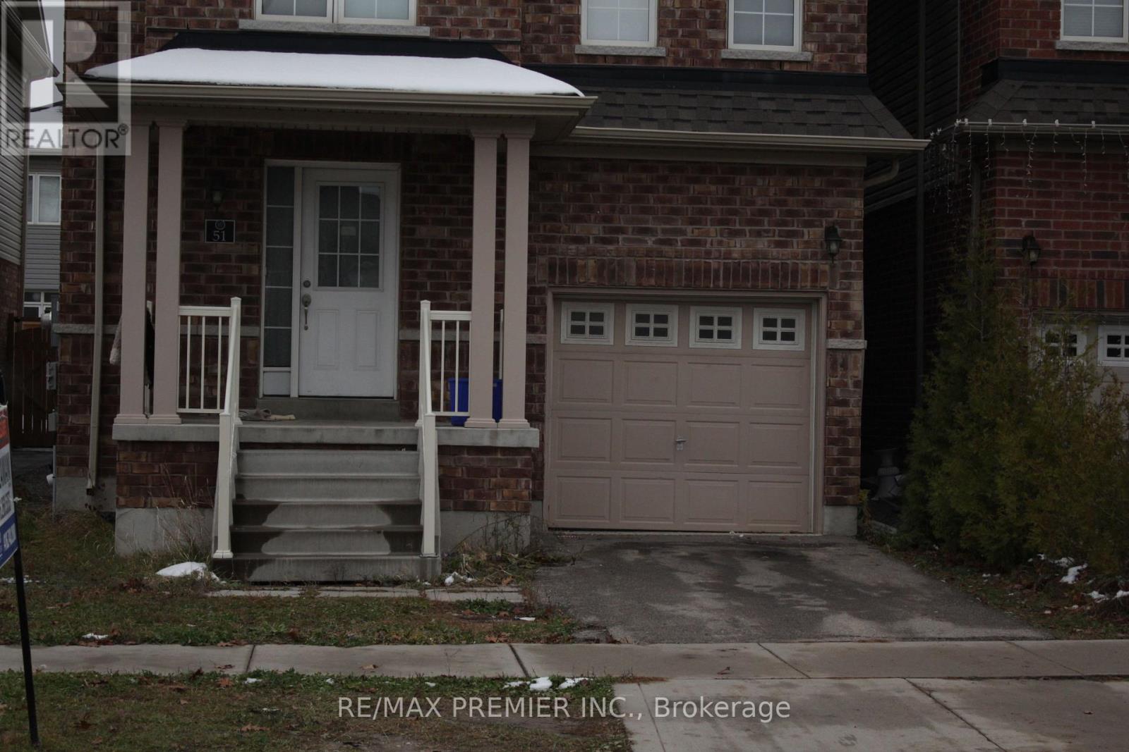 51 MULLHOLLAND AVENUE, Cambridge, Ontario