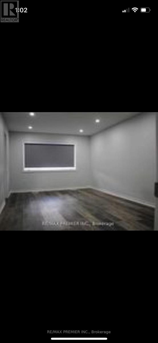 51 Mullholland Avenue, Cambridge, Ontario  N3H 5L5 - Photo 10 - X12581890