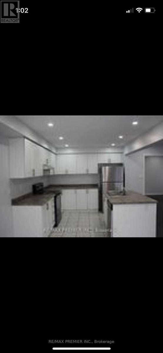 51 Mullholland Avenue, Cambridge, Ontario  N3H 5L5 - Photo 7 - X12581890