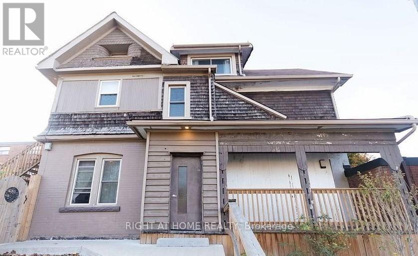 600 FENNELL AVENUE E, Hamilton, Ontario