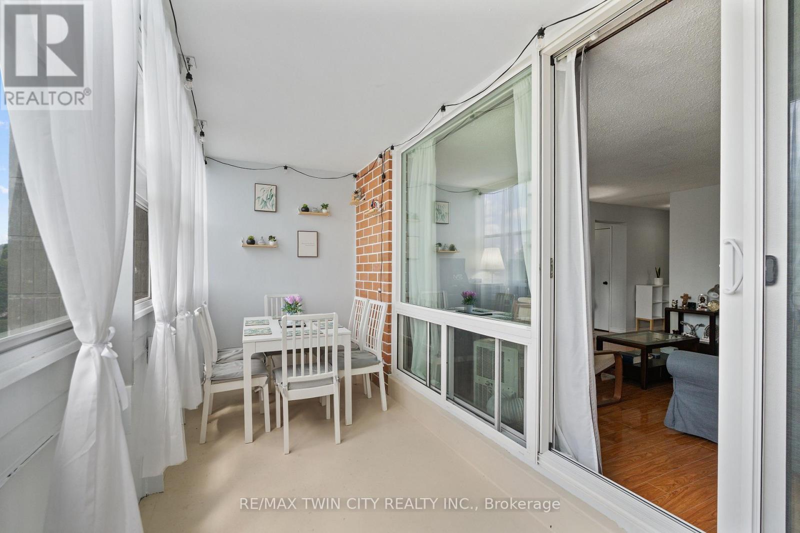 225 Harvard Place, Waterloo, Ontario  N2J 4H4 - Photo 15 - X12581936