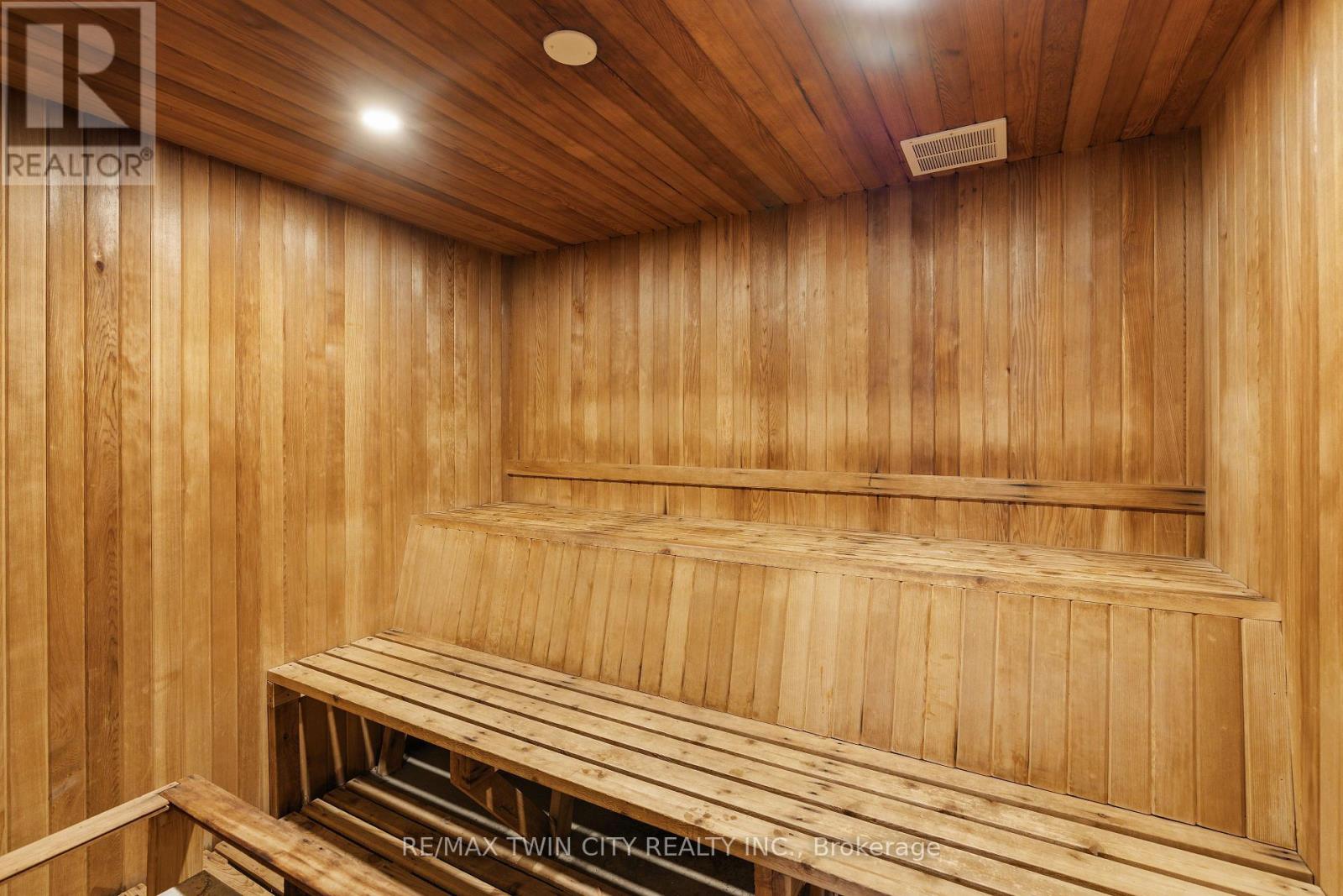 225 Harvard Place, Waterloo, Ontario  N2J 4H4 - Photo 48 - X12581936