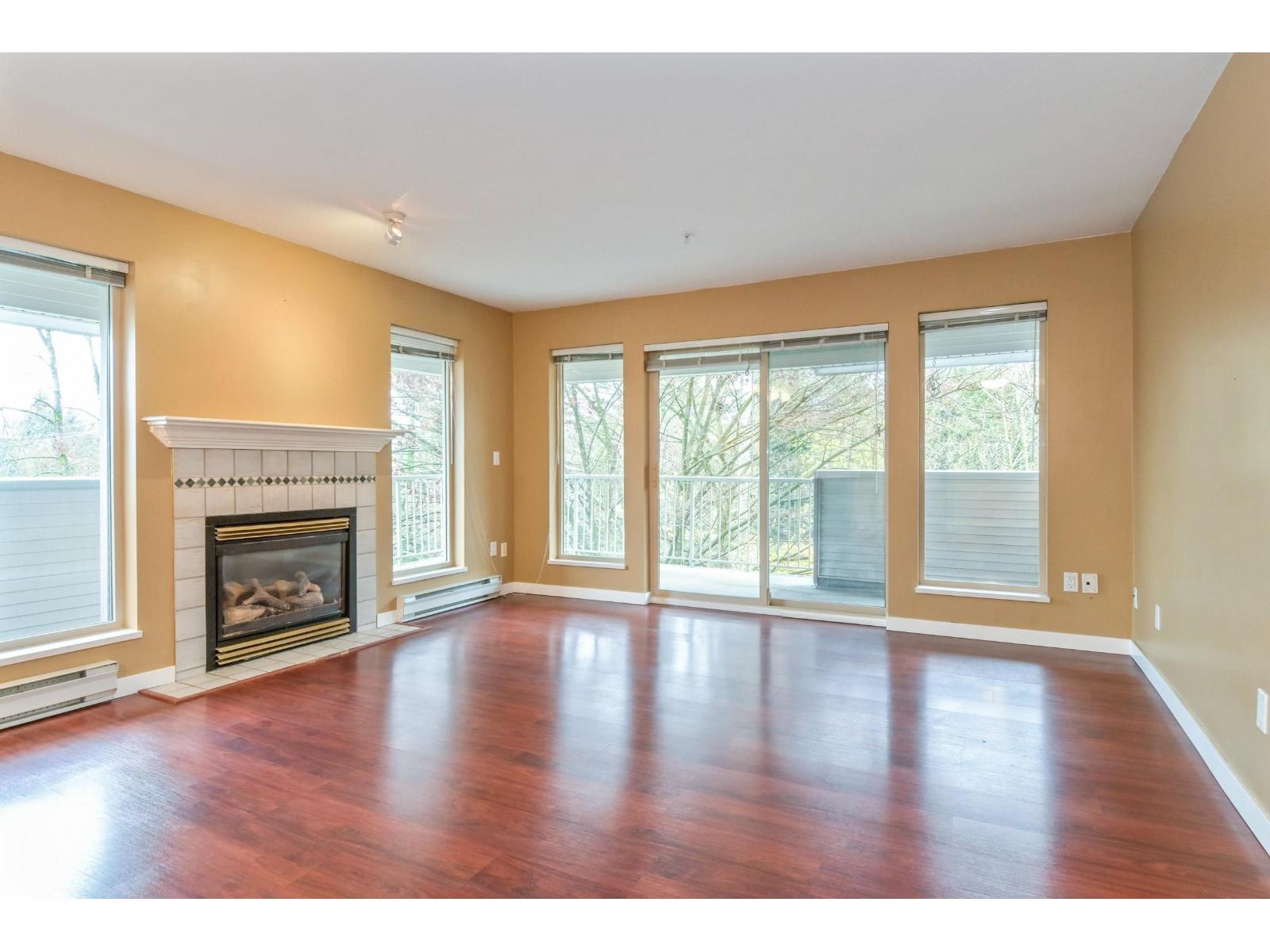 204 33478 Roberts Avenue, Abbotsford, British Columbia  V2S 8E1 - Photo 4 - R3070049