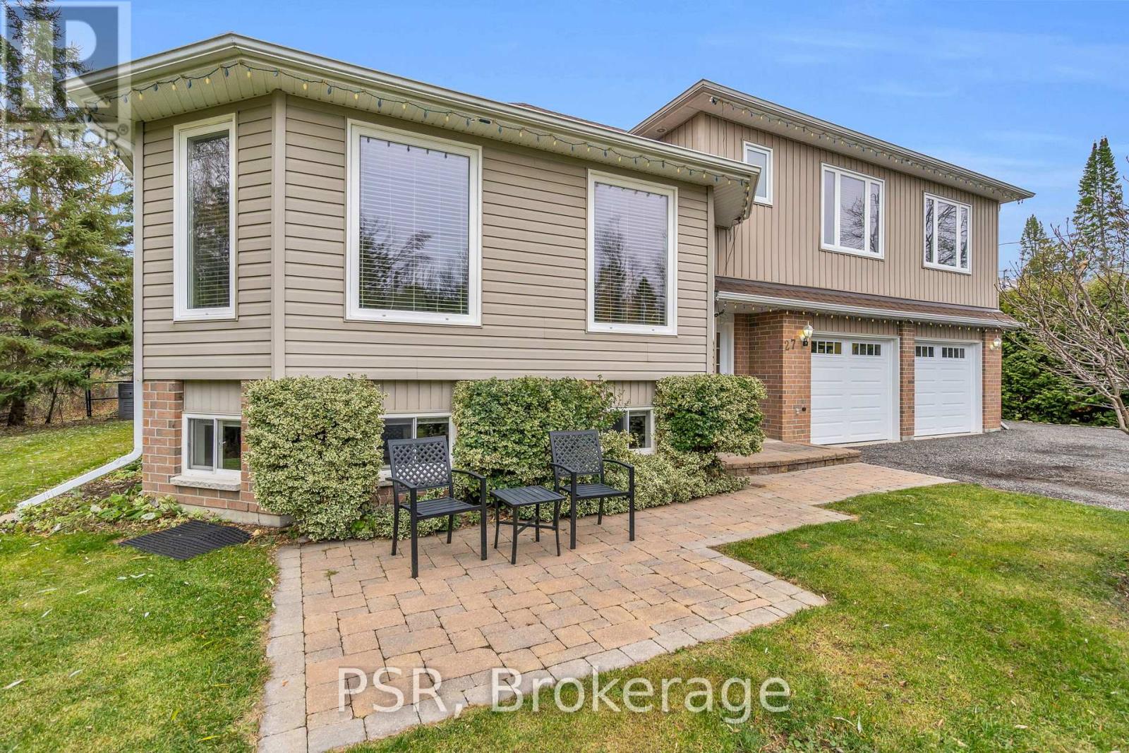 27 Kelenna Drive, Georgina, Ontario  L0E 1L0 - Photo 2 - N12582132