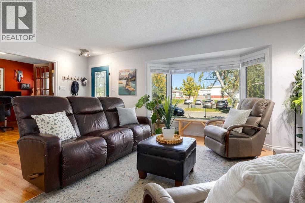 4011 25 Avenue Sw, Calgary, Alberta  T3E 0L7 - Photo 6 - A2272739