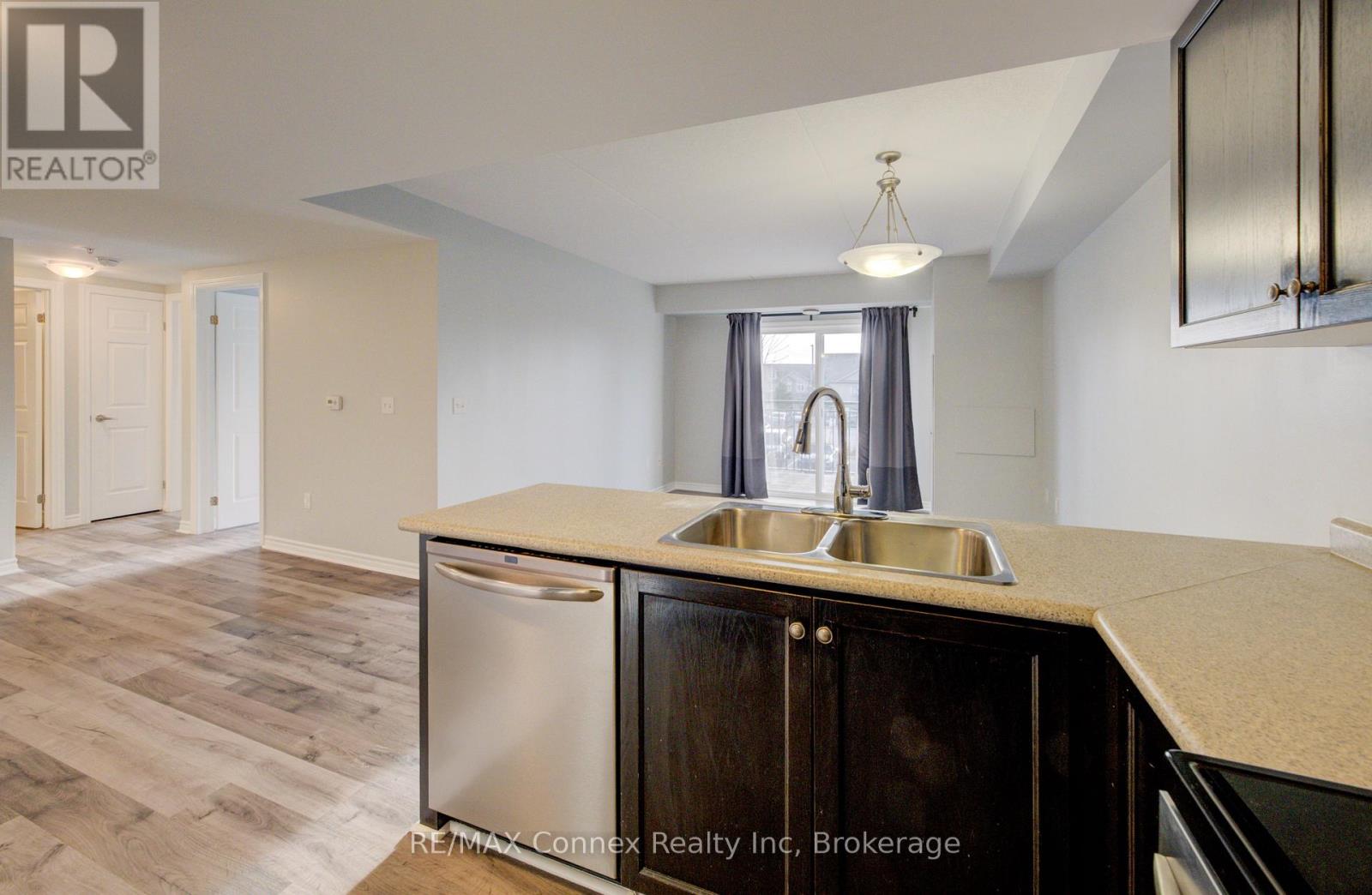 208 - 67 Kingsbury Square, Guelph, Ontario  N1L 0L3 - Photo 15 - X12582166