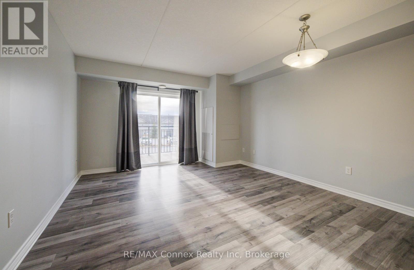 208 - 67 Kingsbury Square, Guelph, Ontario  N1L 0L3 - Photo 7 - X12582166