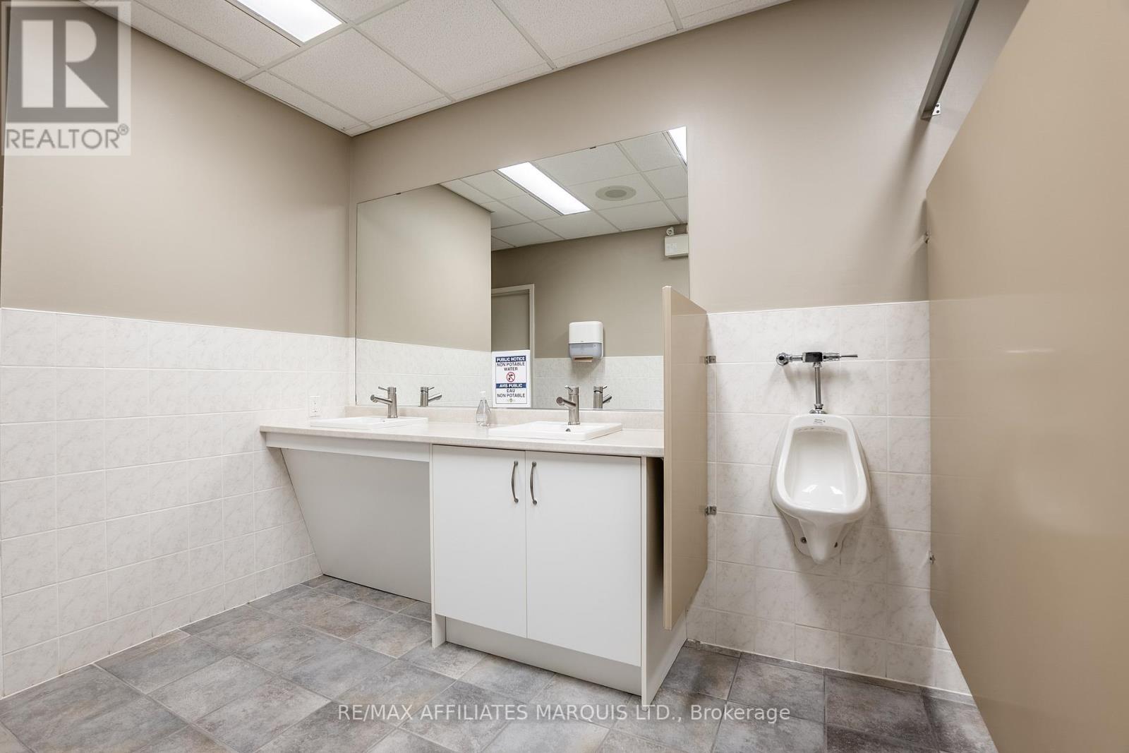 14233 County Rd 18 Road, South Stormont, Ontario  K0C 1M0 - Photo 28 - X12582094