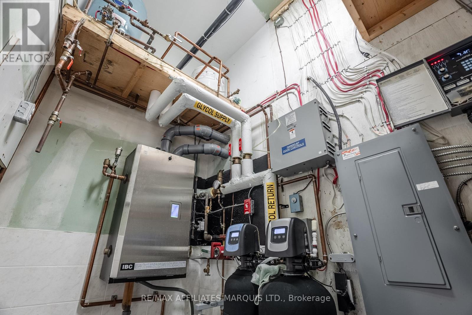 14233 County Rd 18 Road, South Stormont, Ontario  K0C 1M0 - Photo 41 - X12582094