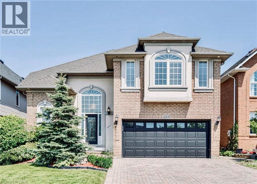 219 KITTY MURRAY Lane, Ancaster, Ontario