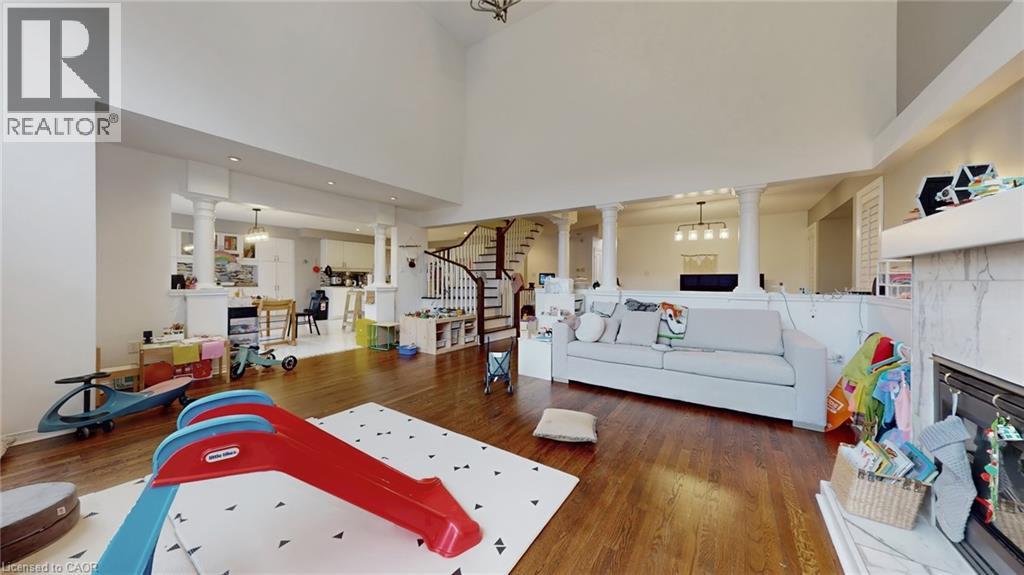 219 Kitty Murray Lane, Ancaster, Ontario L9K 1H7 - Photo 3 - 40790925