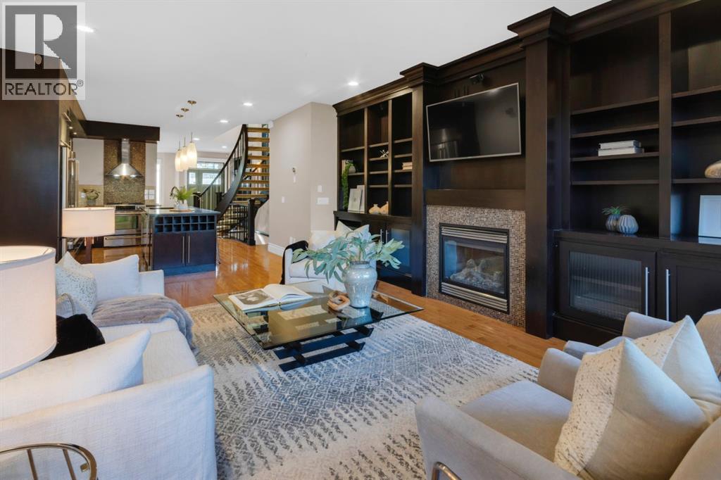 2046 49 Avenue Sw, Calgary, Alberta  T2T 2V4 - Photo 11 - A2265090