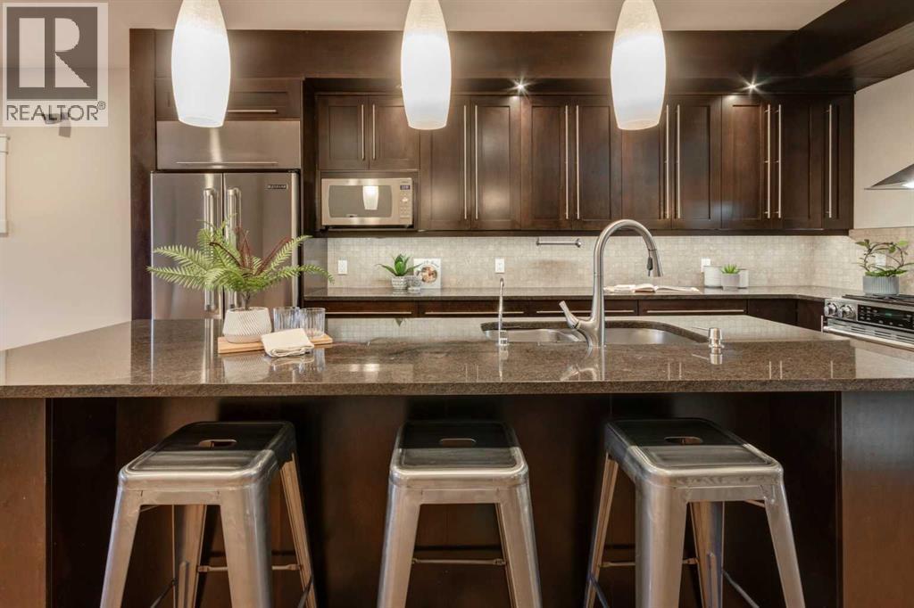 2046 49 Avenue Sw, Calgary, Alberta  T2T 2V4 - Photo 7 - A2265090