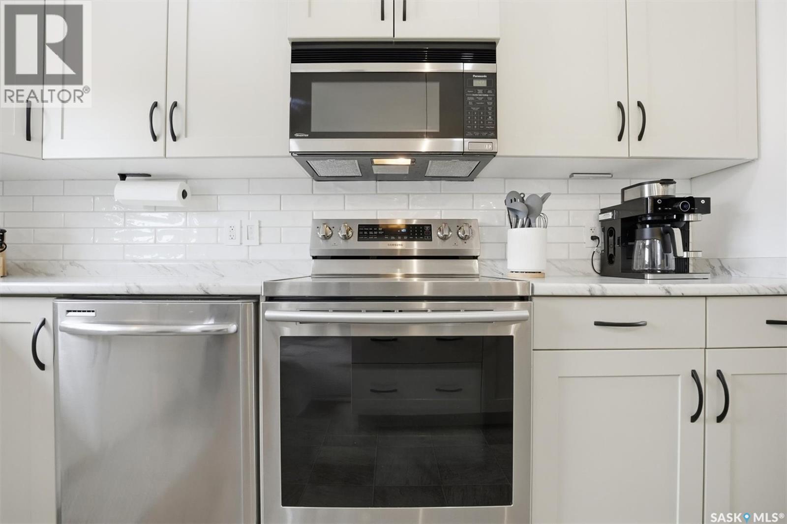 1031 Rempel Way, Saskatoon, Saskatchewan  S7T 0M4 - Photo 11 - SK024760