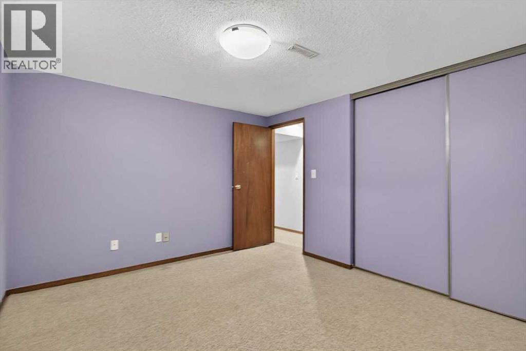 2808 35 Street Sw, Calgary, Alberta  T3E 2Y5 - Photo 29 - A2272557