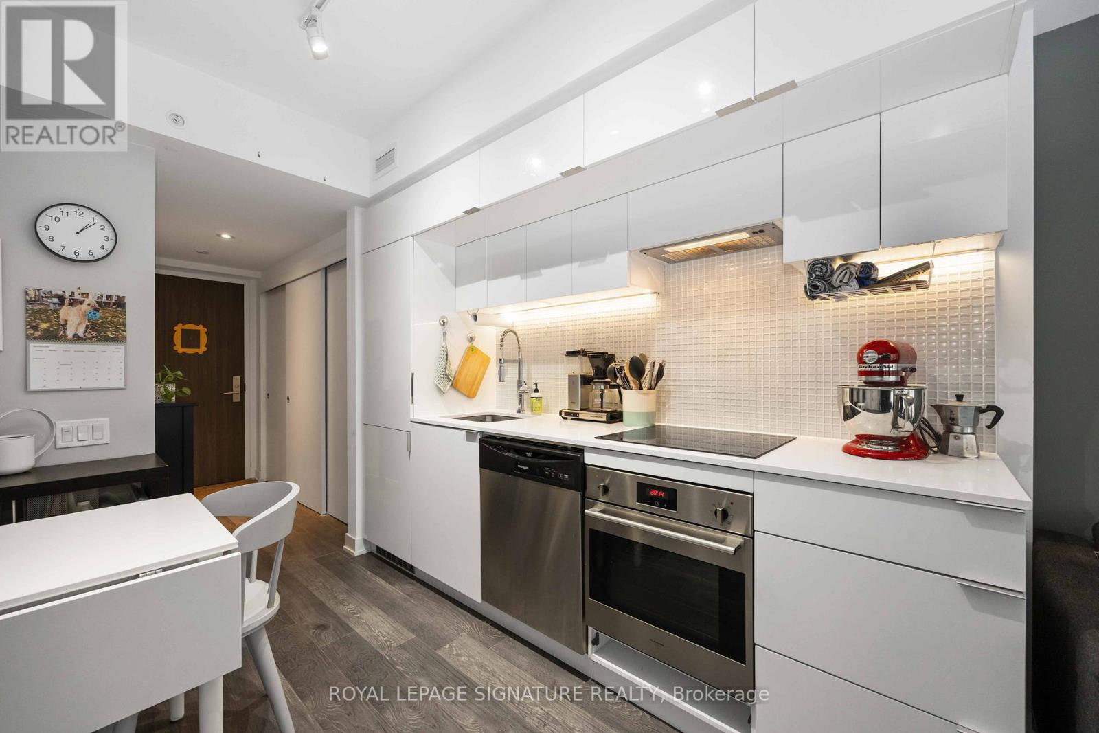 407 - 185 Roehampton Avenue, Toronto, Ontario  M4P 0C6 - Photo 11 - C12581968