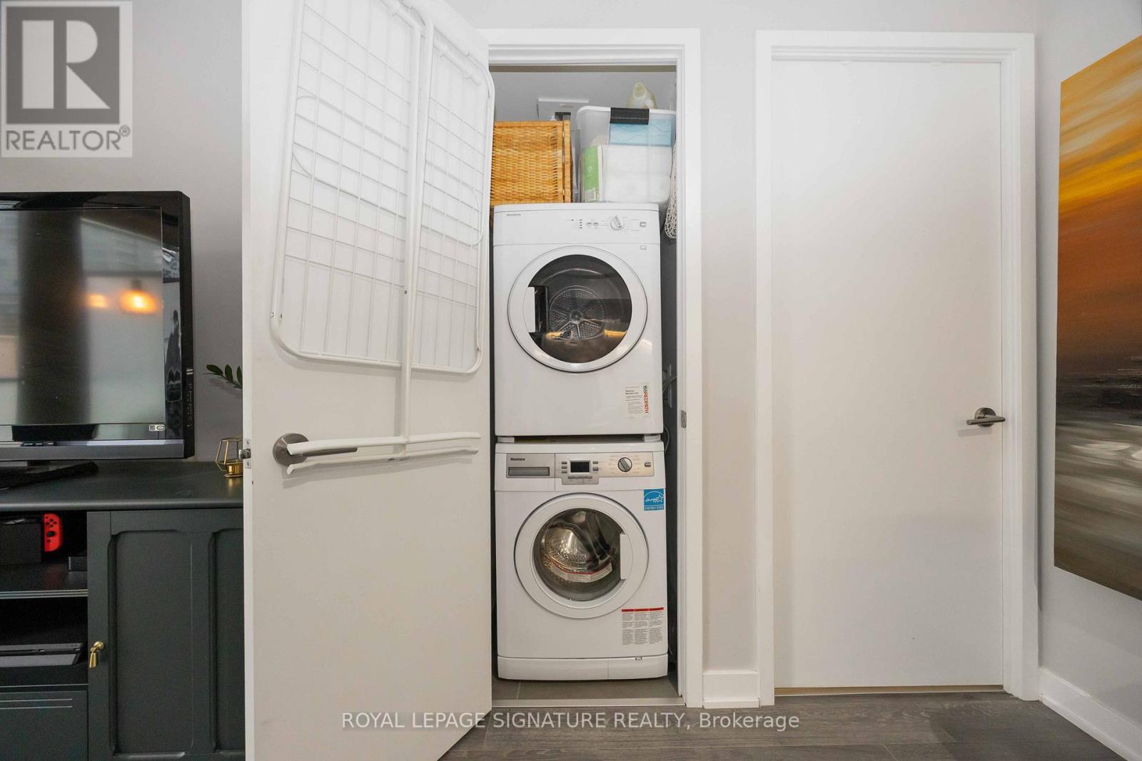 407 - 185 Roehampton Avenue, Toronto, Ontario  M4P 0C6 - Photo 16 - C12581968