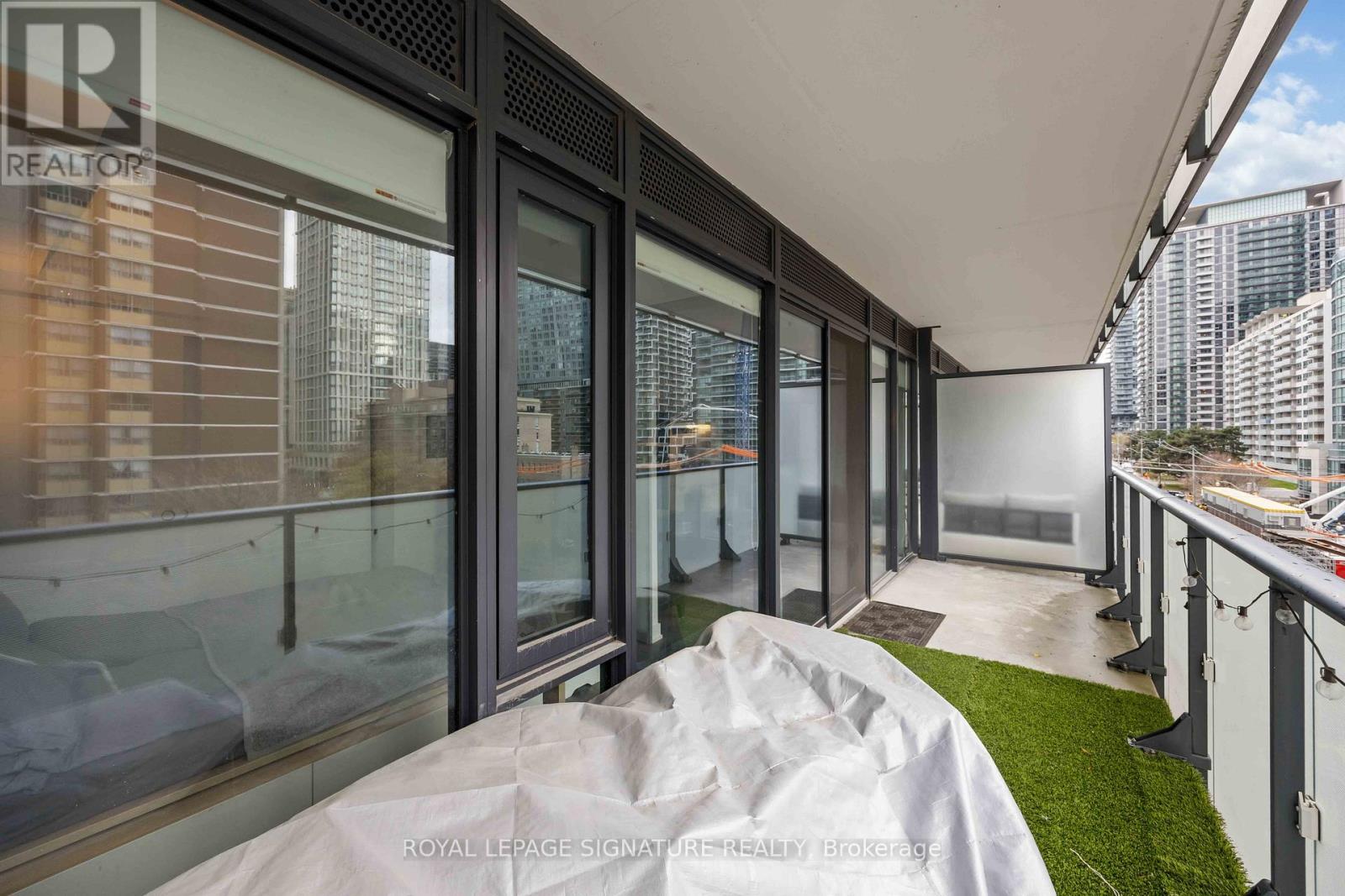 407 - 185 Roehampton Avenue, Toronto, Ontario  M4P 0C6 - Photo 18 - C12581968