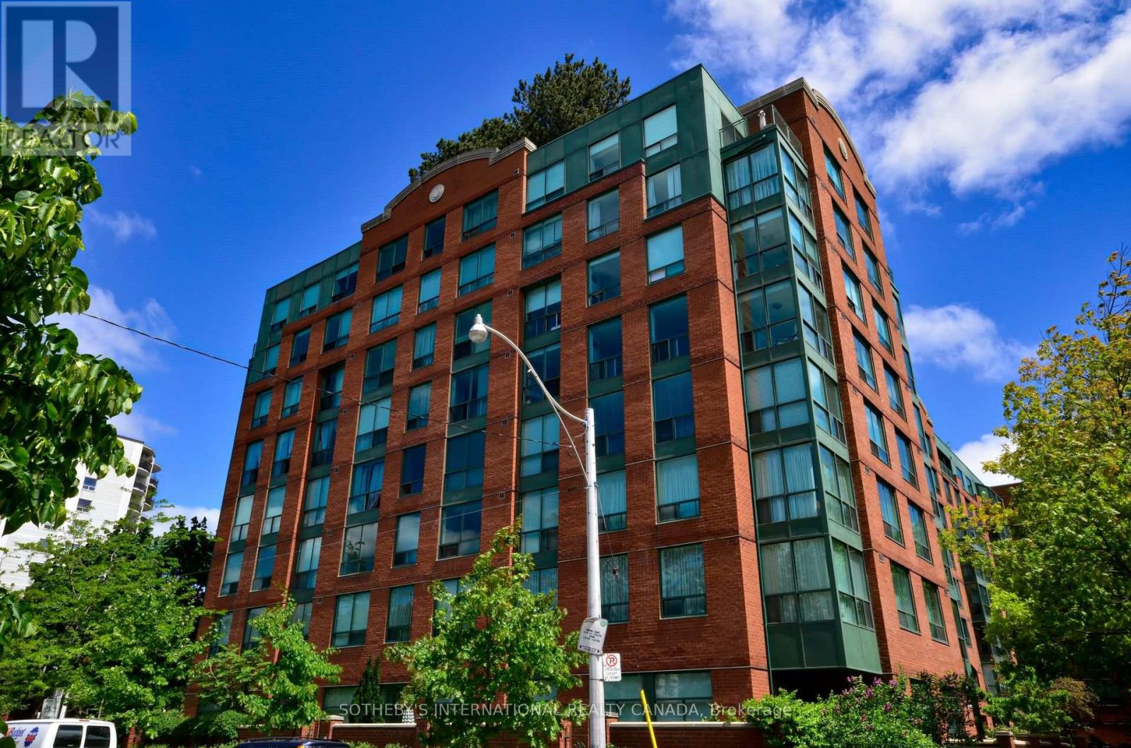 608 - 95 Prince Arthur Avenue, Toronto, Ontario  M5R 3P6 - Photo 2 - C12582038