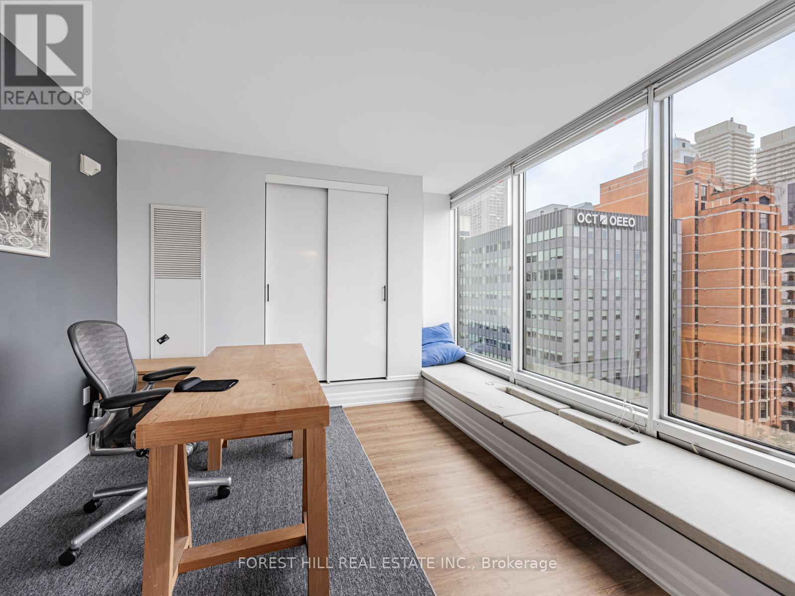 1306 - 110 BLOOR STREET W Toronto (Annex), ON M5S 2W7