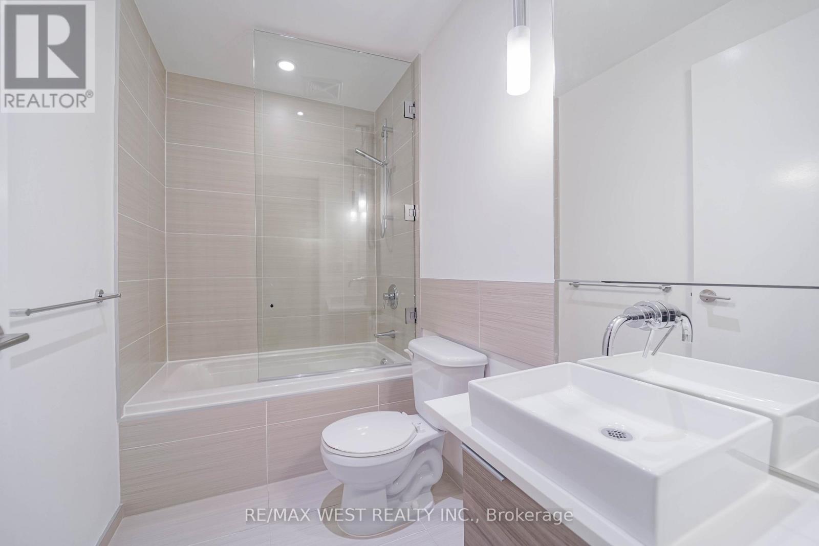 412 - 8 Charlotte Street, Toronto, Ontario  M5V 0K4 - Photo 6 - C12582076