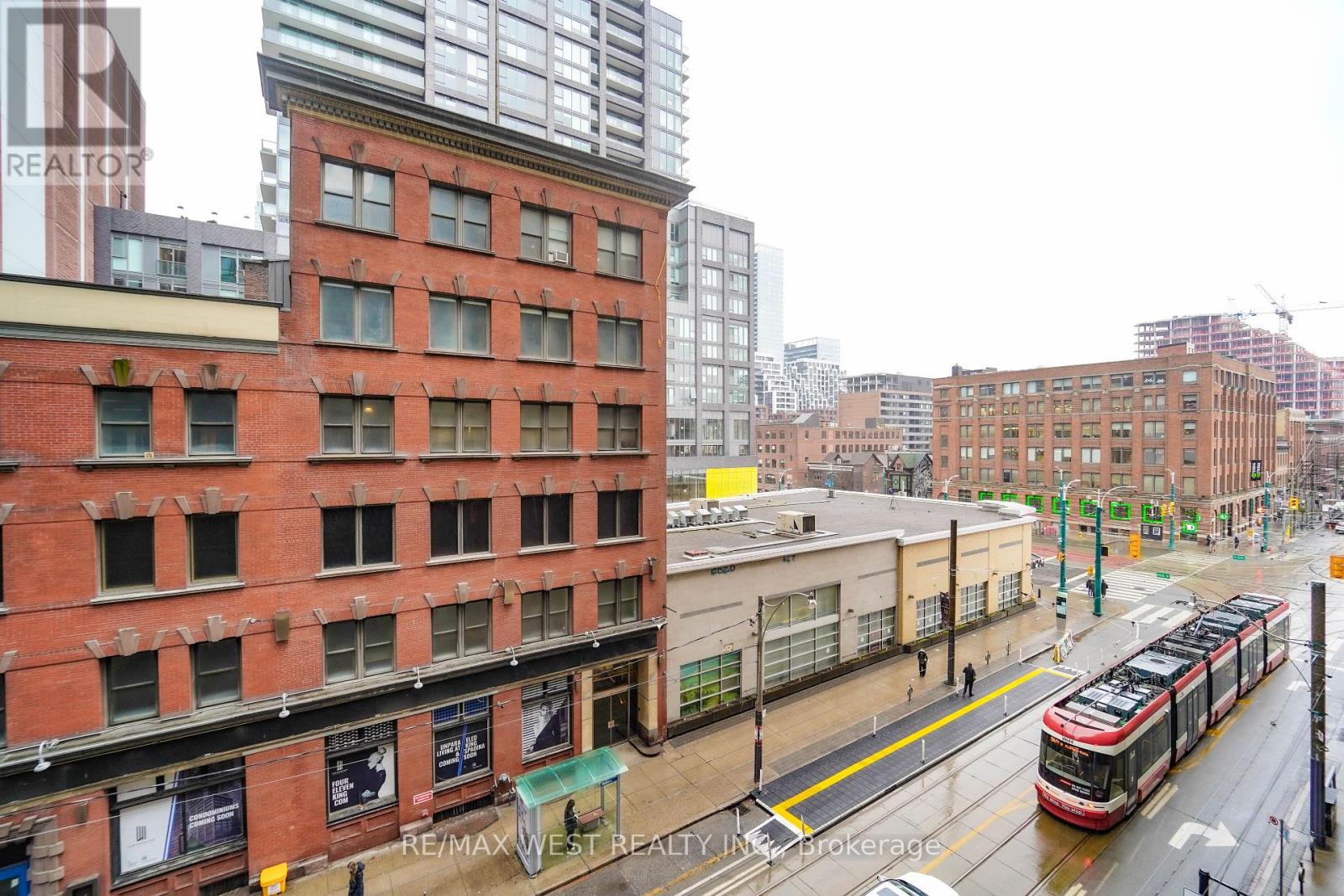 412 - 8 Charlotte Street, Toronto, Ontario  M5V 0K4 - Photo 7 - C12582076