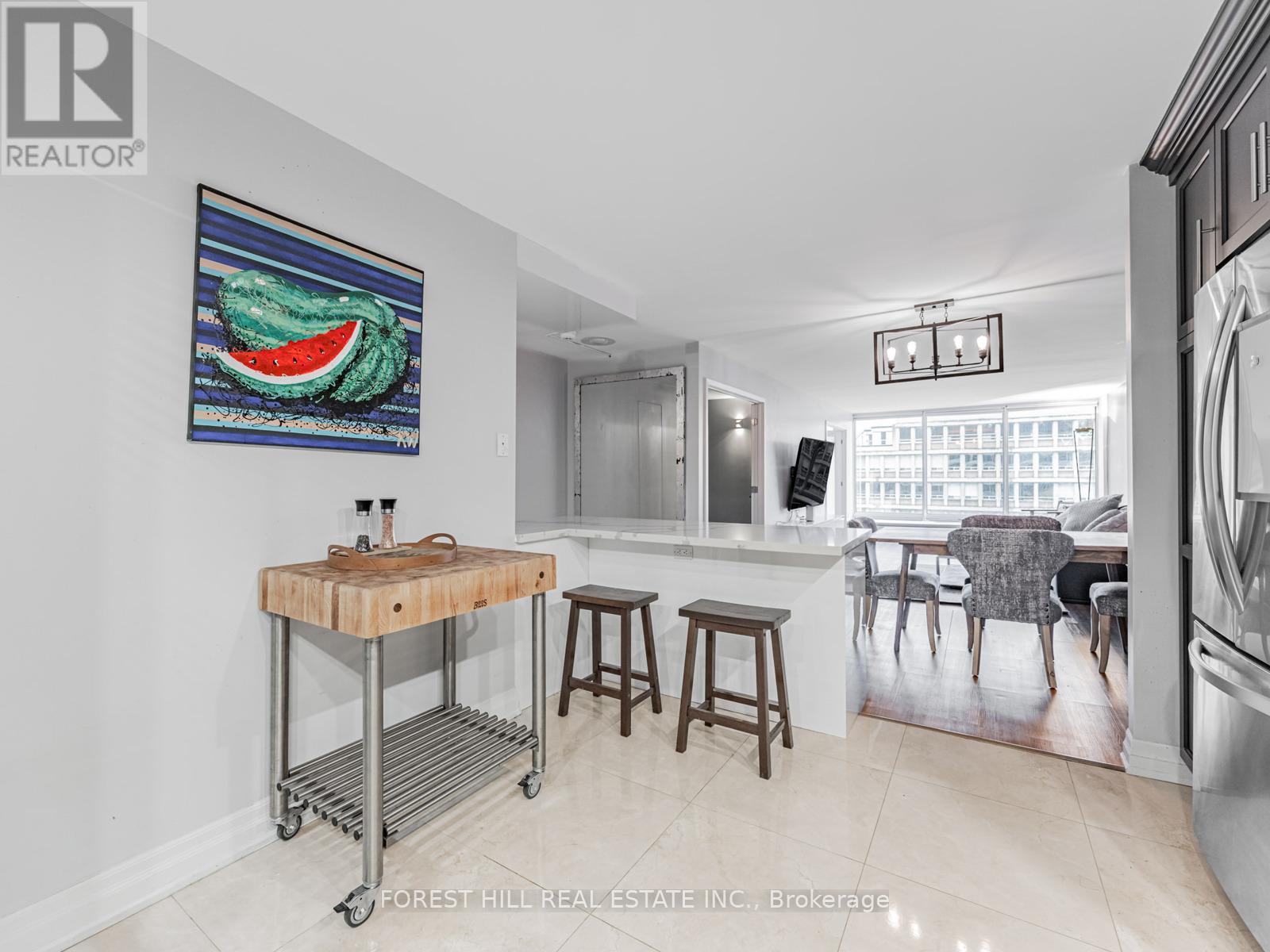 1306 - 110 Bloor Street W, Toronto, Ontario  M5S 2W7 - Photo 11 - C12582114