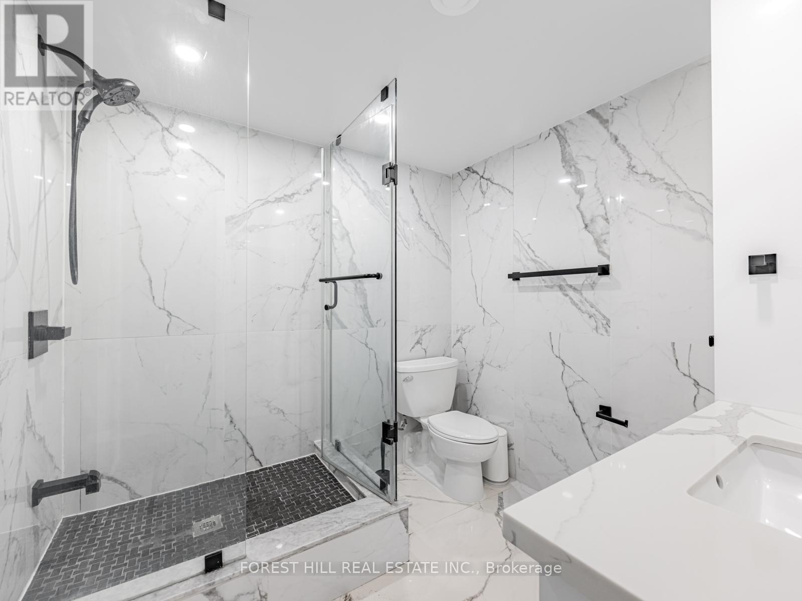 1306 - 110 Bloor Street W, Toronto, Ontario  M5S 2W7 - Photo 22 - C12582114
