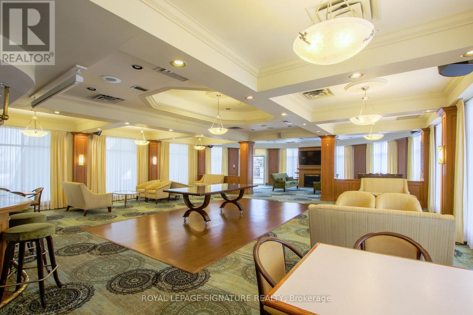 402 - 18 Concorde Place, Toronto, Ontario  M3C 3T9 - Photo 27 - C12582154