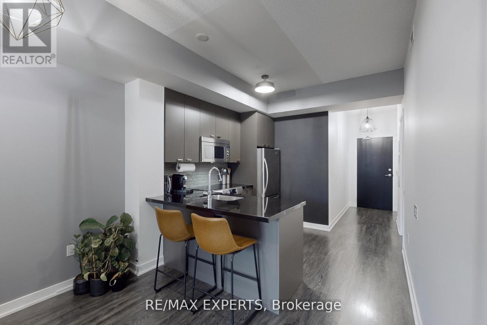 1013 - 775 King Street W, Toronto, Ontario  M5V 2K3 - Photo 18 - C12582170