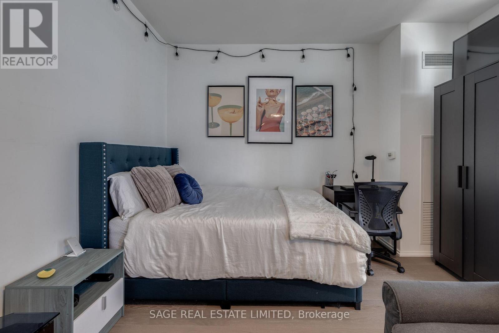 4503 - 45 Charles Street E, Toronto, Ontario  M4Y 0B8 - Photo 13 - C12582192