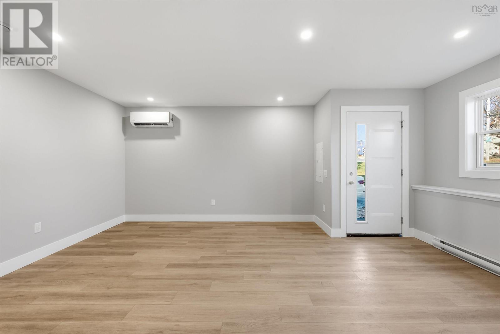 2 Bryden Avenue, Halifax, Nova Scotia  B3P 1H2 - Photo 5 - 202528670