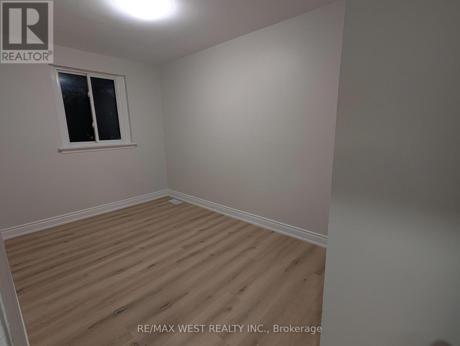 198 Cherrywood Drive, Newmarket, Ontario  L3Y 2X8 - Photo 14 - N12582008